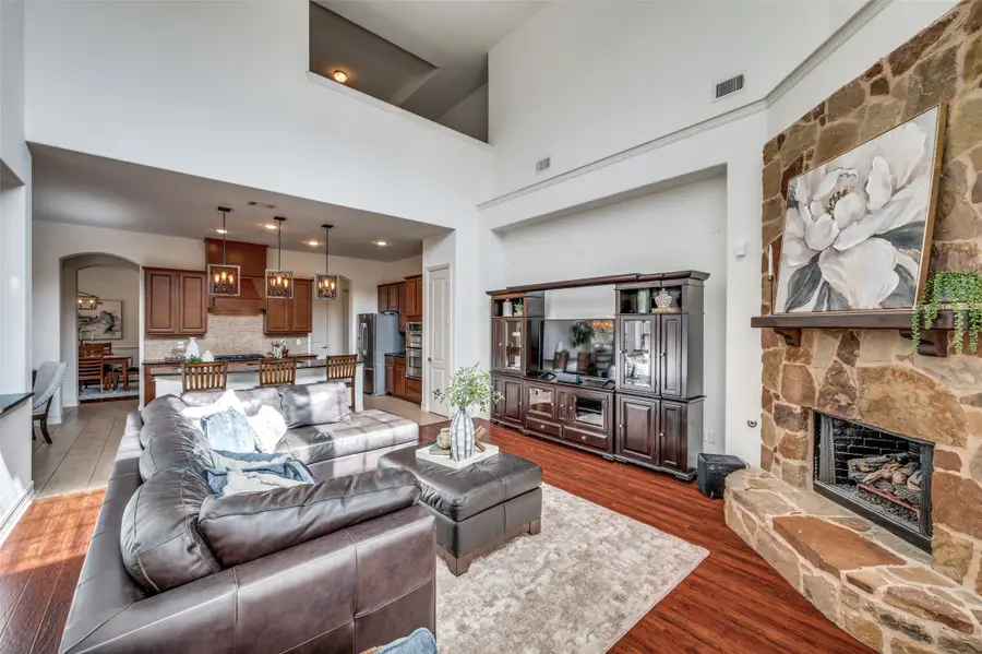 512 Castlewood Drive, McKinney, TX 75071 - #2