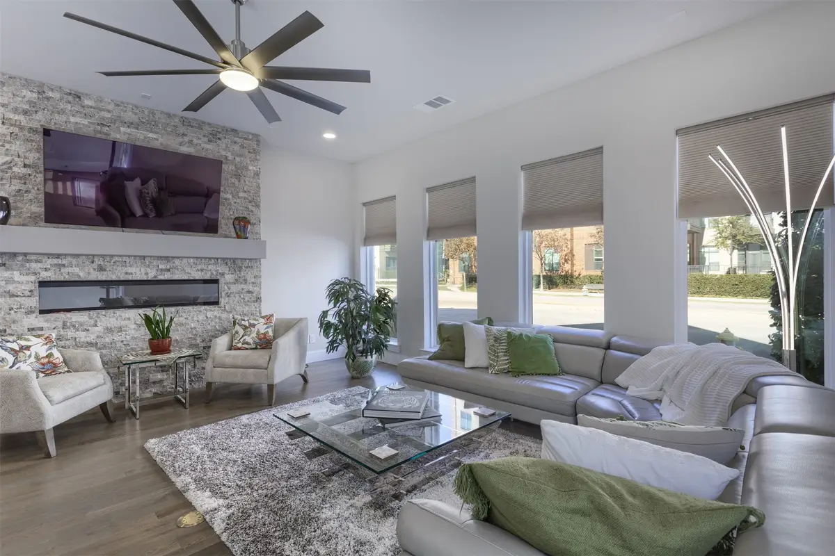 1578 E Cityline Drive, Richardson, TX 75082 - Image #1