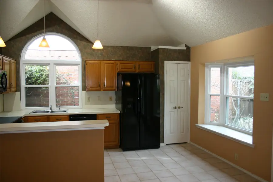 357 Arbor Court, Euless, TX 76039 - #3