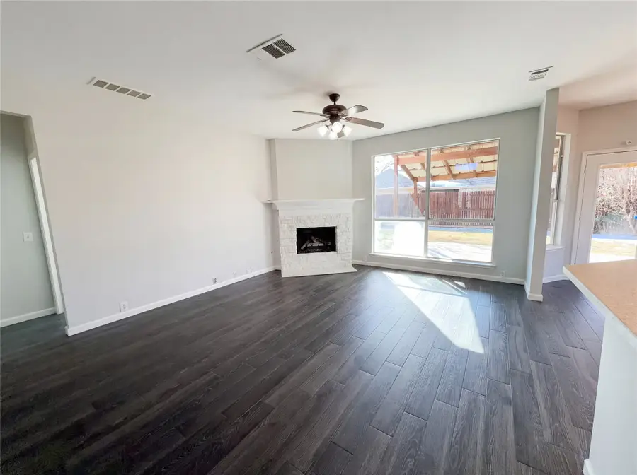 4604 Vista Meadows Drive, Fort Worth, TX 76244 - Image #3