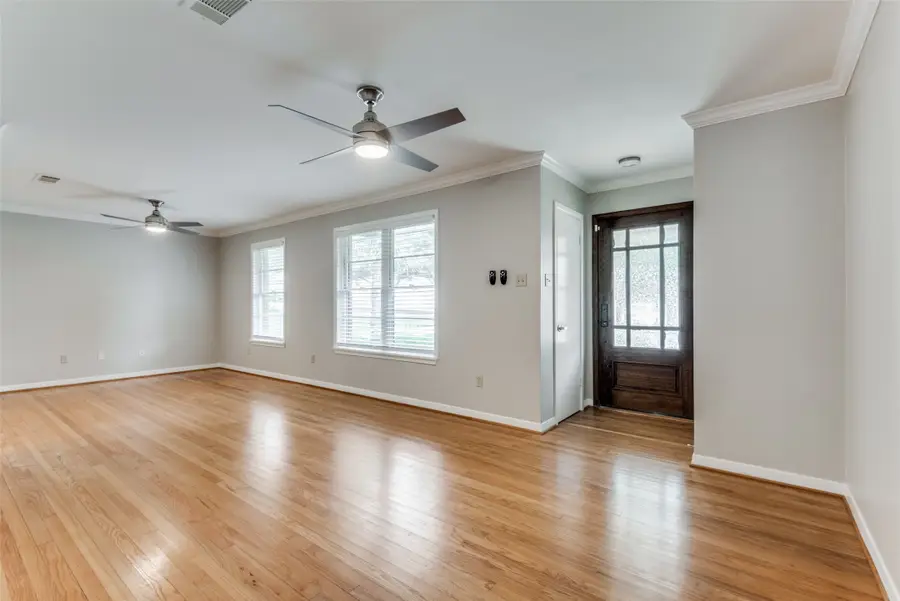 2012 Atlantic Street, Dallas, TX 75208 - Image #2