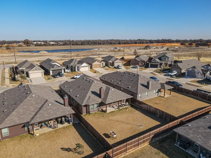 706 Presidio Street, Aubrey, TX 76227 - #3