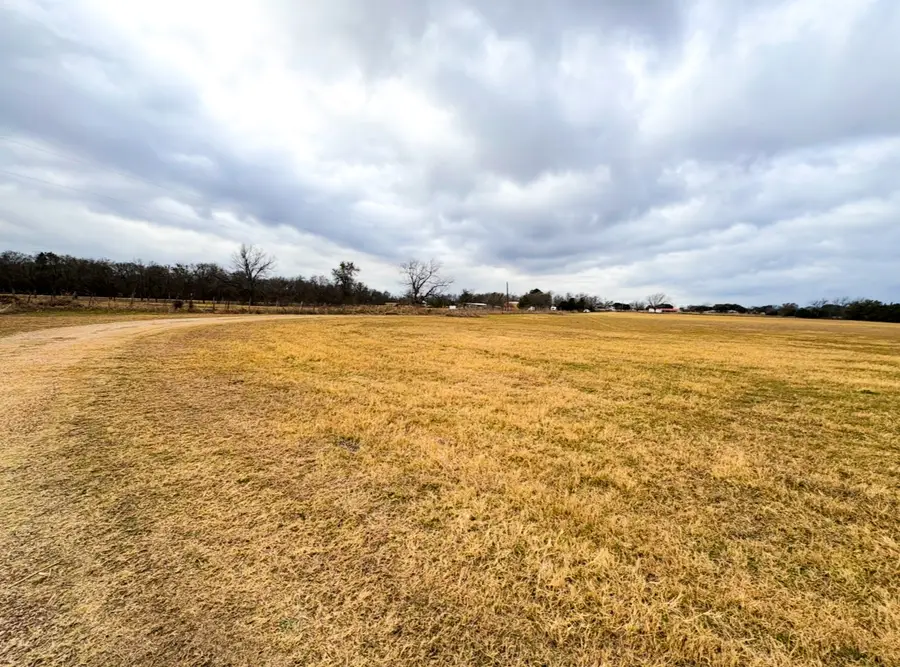 7031 Golinda Drive, Lorena, TX 76655 - Image #2