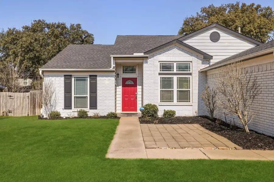 1226 Eaton, Grapevine, TX 76051 - #3