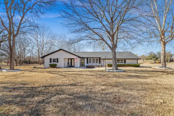 100 Hill Top Court, Willow Park, TX 76087