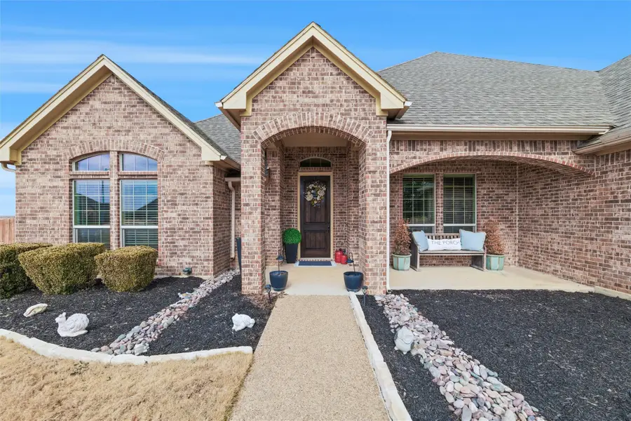 5660 Posada Drive, Crowley, TX 76036 - Image #2