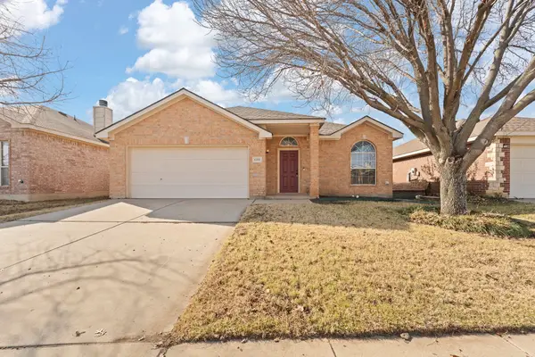 12252 Shadow Wood Trail, Burleson, TX 76028