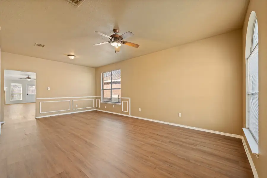 12252 Shadow Wood Trail, Burleson, TX 76028 - Image #2