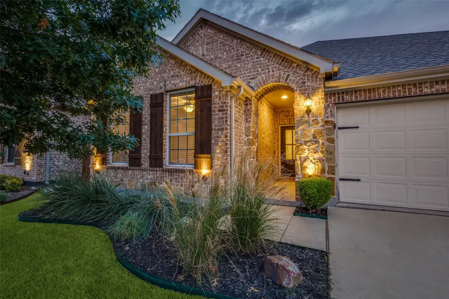 413 Yellowstone Drive, Celina, TX 75009 - #2