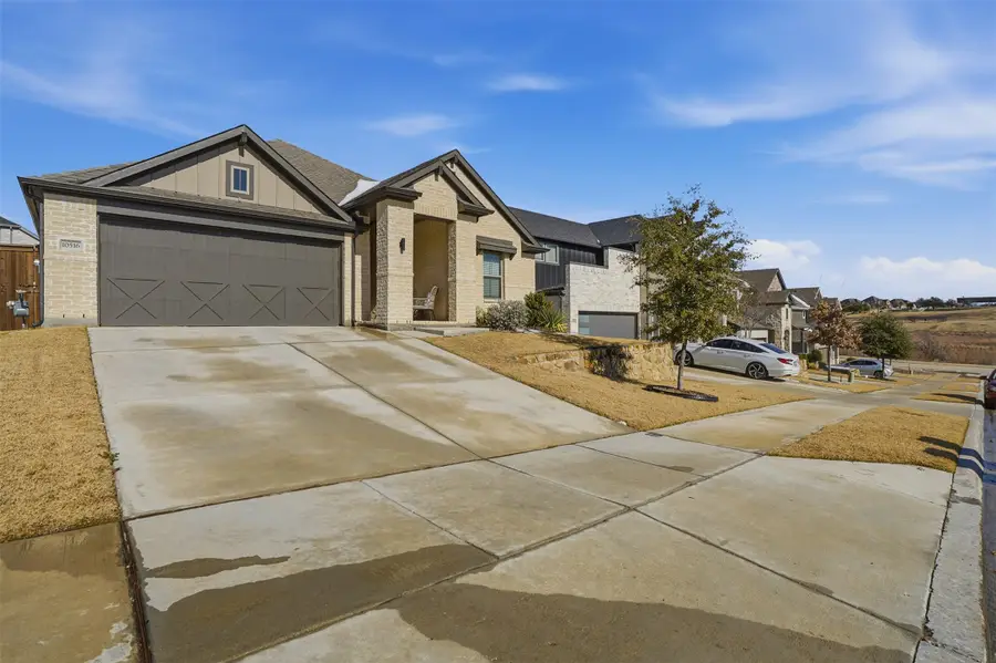 10516 Enchanted Rock Way, Fort Worth, TX 76126 - Image #2
