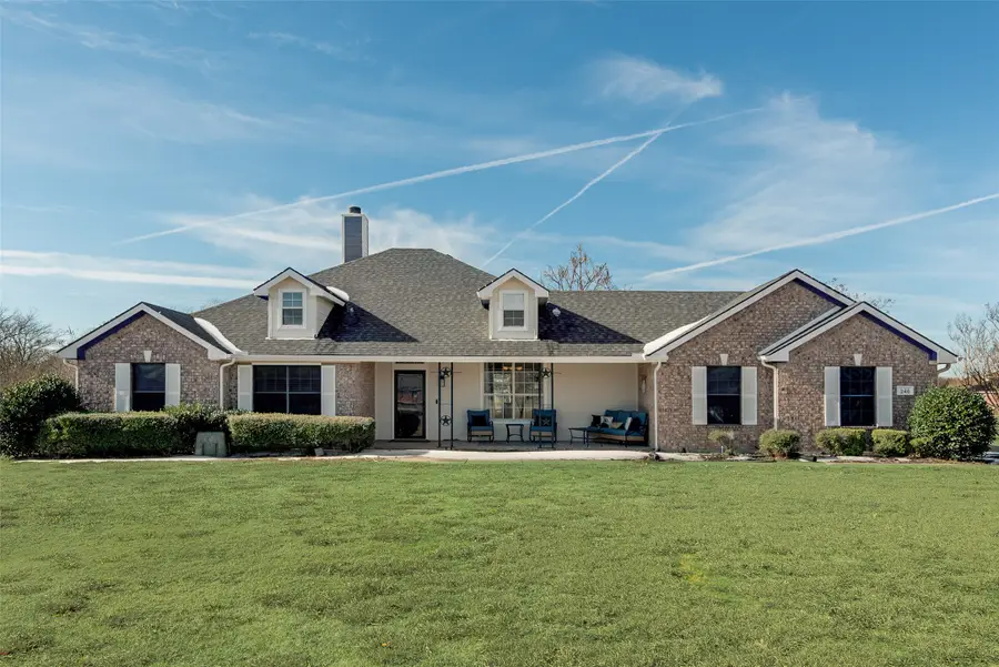 246 Meadow Ridge Circle, Royse City, TX 75189 - Image #2