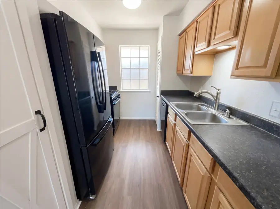 821 E Mission Street, Crowley, TX 76036 - Image #2