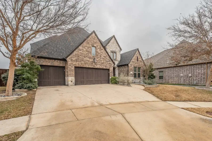 4688 Man O War Road, Carrollton, TX 75010 - Image #2
