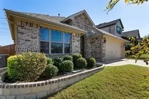 14312 Padden Park Lane, Justin Roanoke, TX 76262 - Image #2