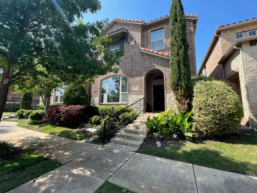 119 Palacio Street, Irving, TX 75039 - Image #2