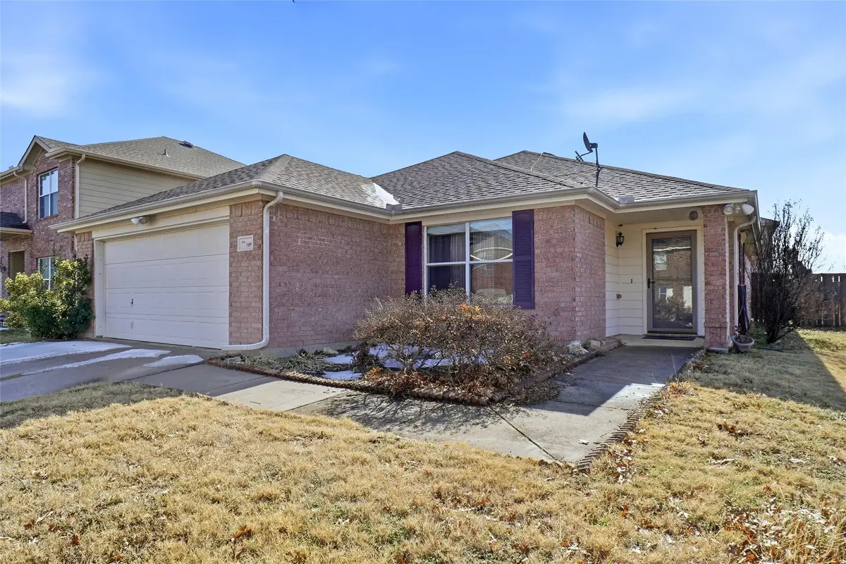 505 Del Mar Drive, Ponder, TX 76259 - Image #1