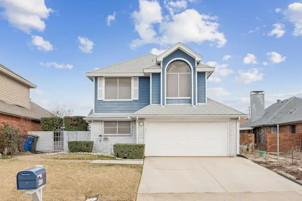 2204 Via Del Plata, Carrollton, TX 75006
