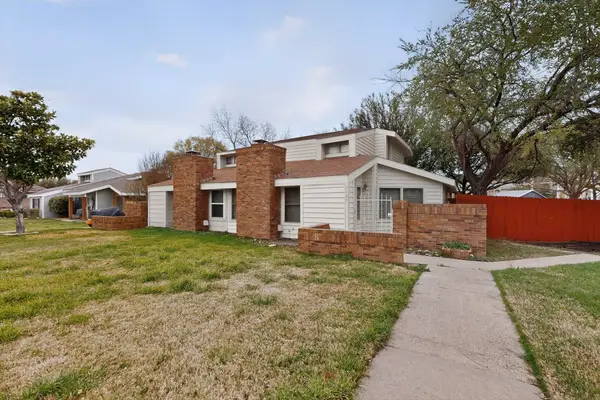 2407 Mustang Court, Lewisville, TX 75067