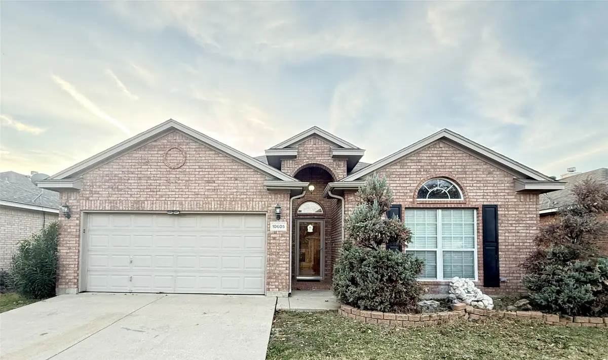 10605 Foothill Drive, Fort Worth, TX 76131 - Image #1