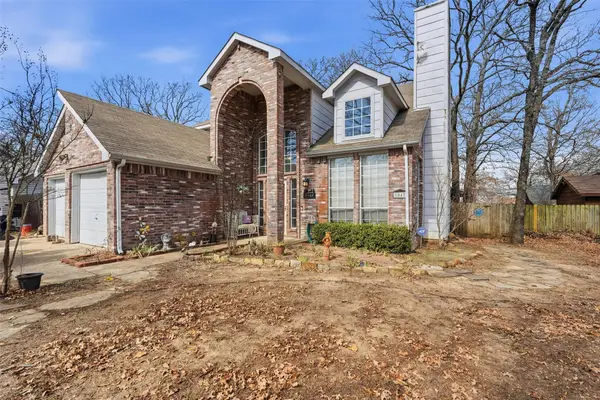 1042 Crestline, West Tawakoni, TX 75474