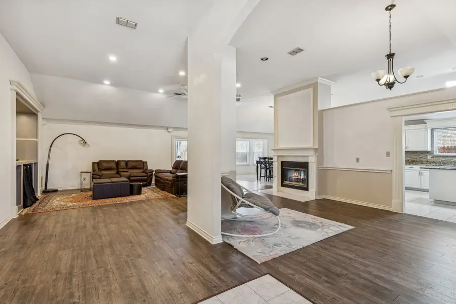 2915 Gainesborough Drive, Dallas, TX 75287 - #2