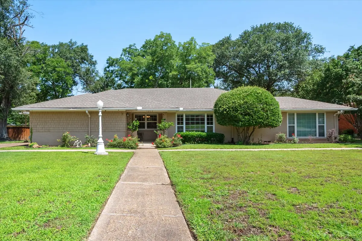 1215 Columbia Circle, Corsicana, TX 75110 - #1