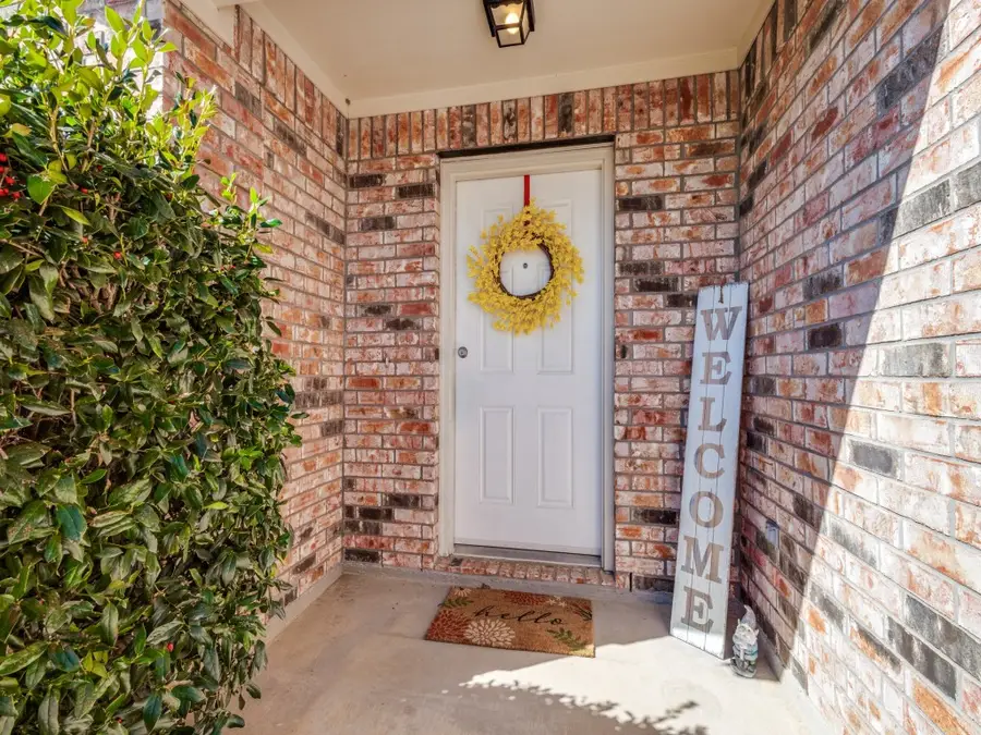 3705 Northpointe Drive, Denton, TX 76207 - #3