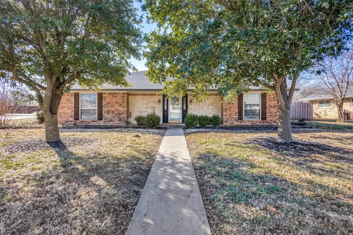 704 W Oak Street, Celina, TX 75009 - Image #1