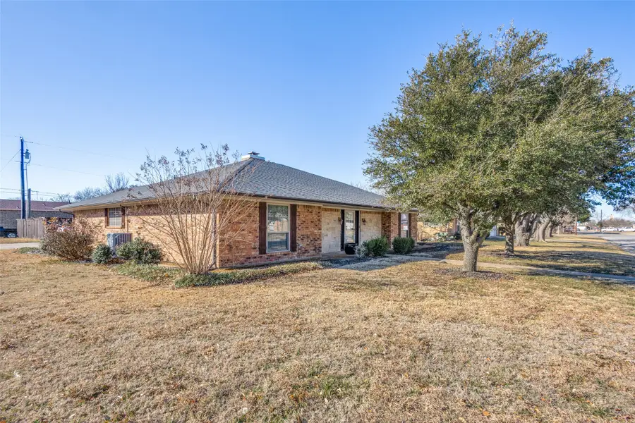 704 W Oak Street, Celina, TX 75009 - Image #3