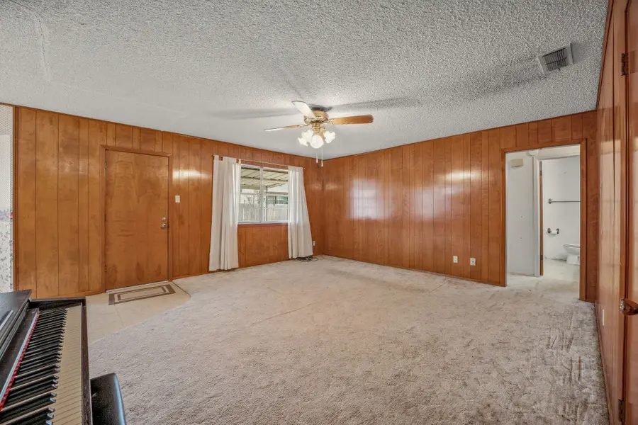 1211 W Cage Street, Stephenville, TX 76401 - #3