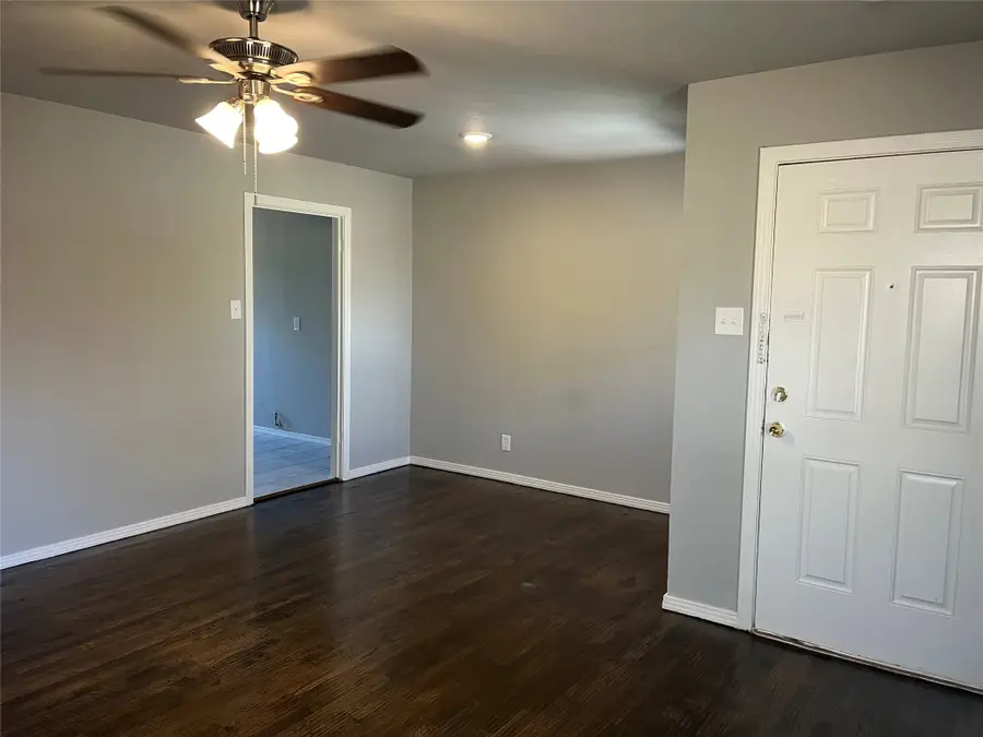 1500 Grace Street, Arlington, TX 76010 - Image #3