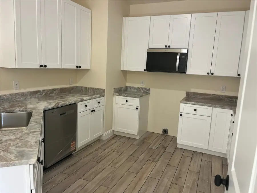 5332 Booker T Street, Fort Worth, TX 76105 - Image #3