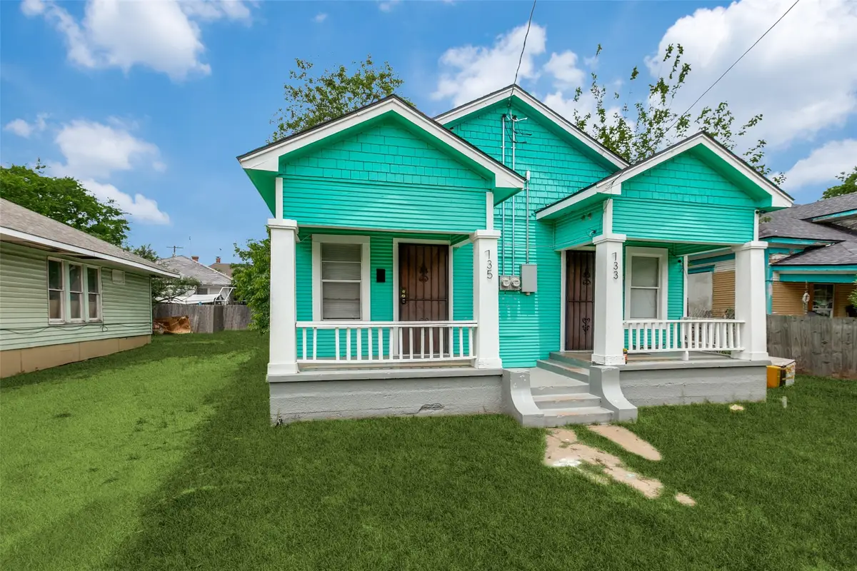 735 W Page Avenue, Dallas, TX 75208 - #1