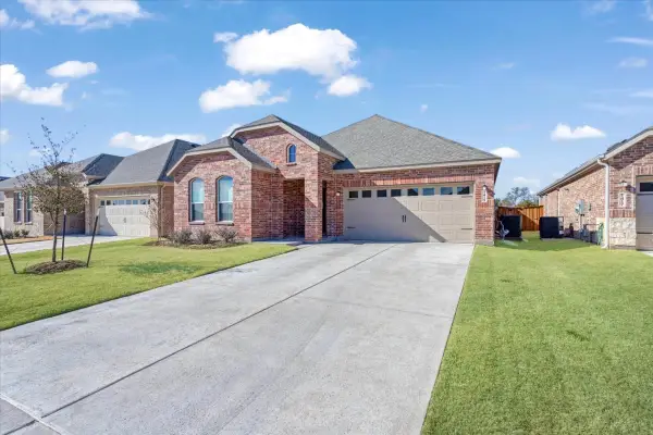 1413 Sandpebble Drive, Anna, TX 75409