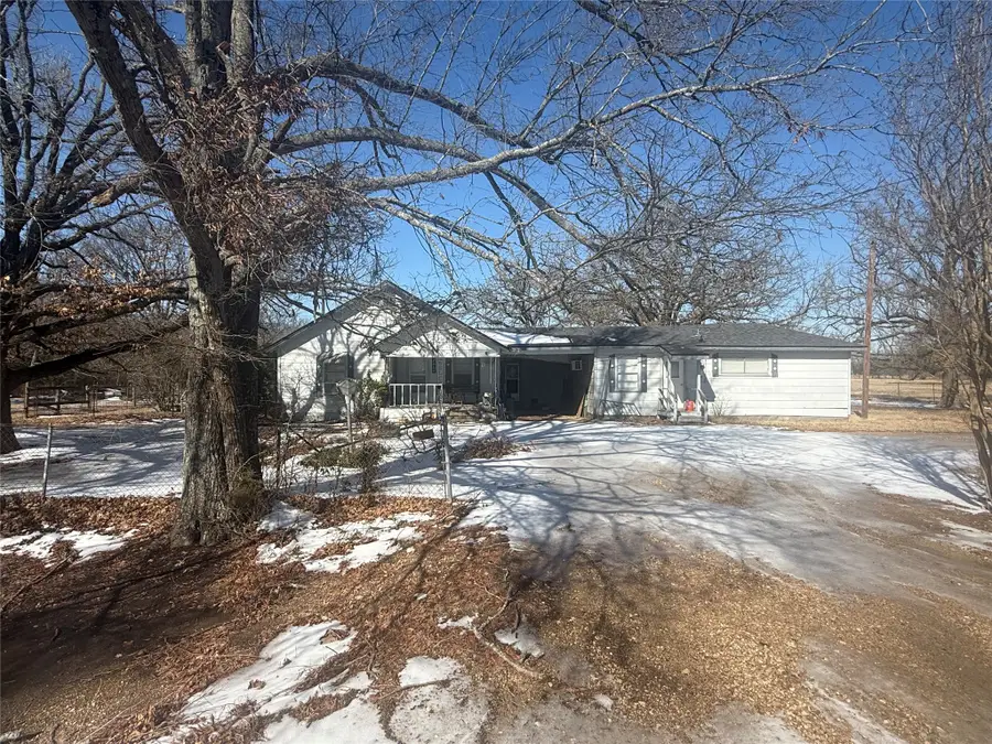 2464 County Road 14760, Paris, TX 75462 - #2