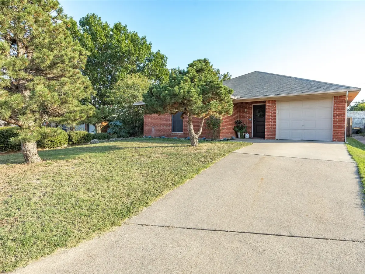 126 Black Forest Drive, Weatherford, TX 76086 - #1