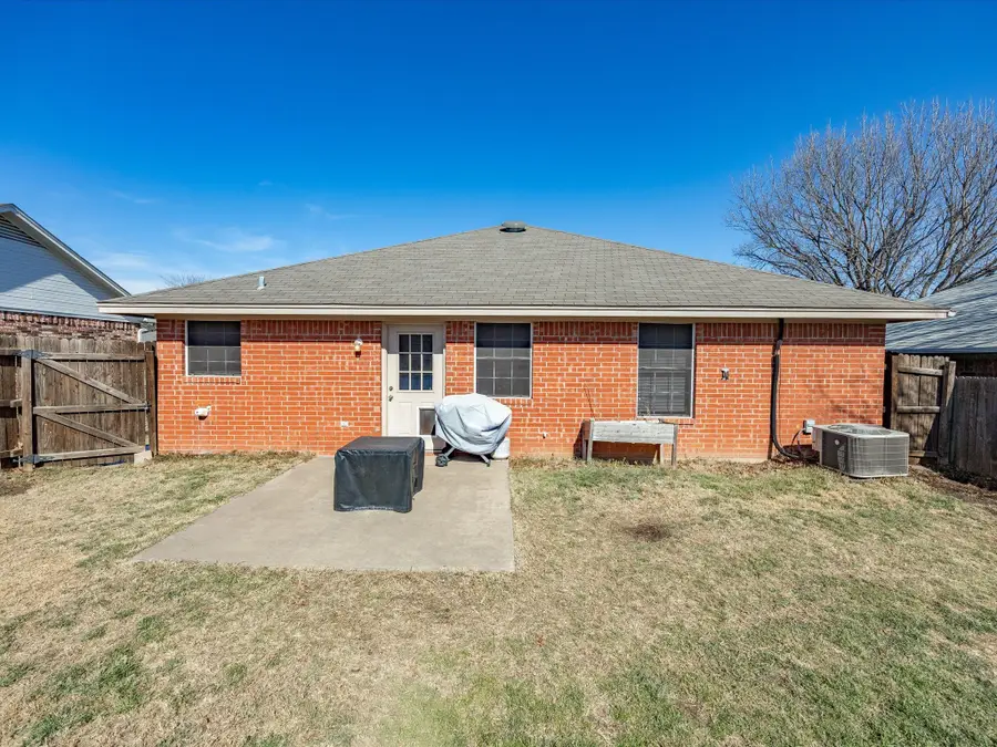126 Black Forest Drive, Weatherford, TX 76086 - #2