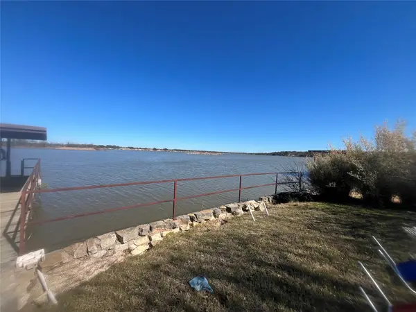 2212 Sunrise Bay Court, Granbury, TX 76048