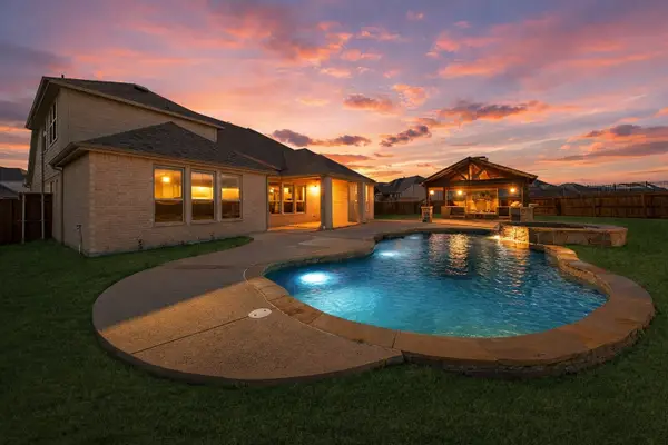 2044 Longbridge Road, Forney, TX 75126