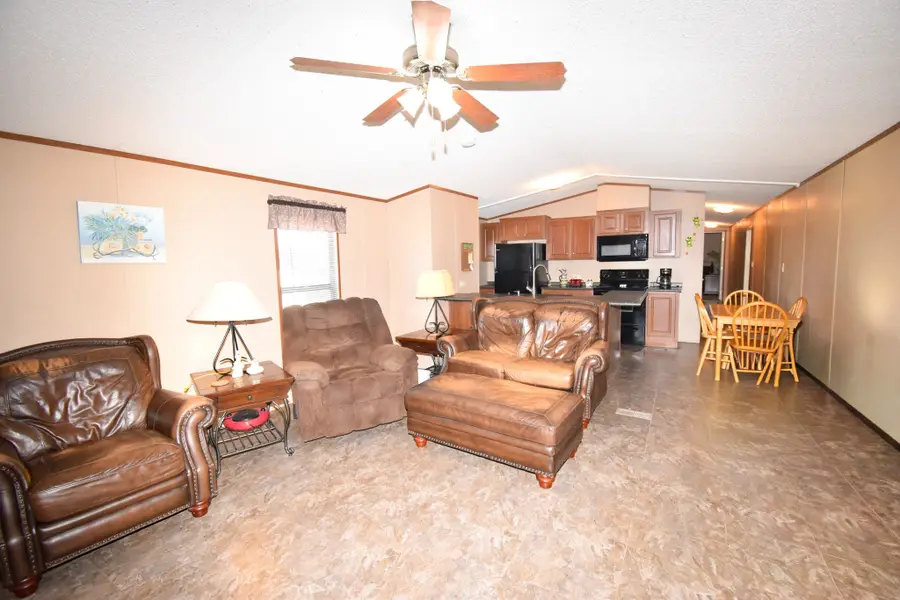 1603 S Oak Street, Brady, TX 76825 - #3