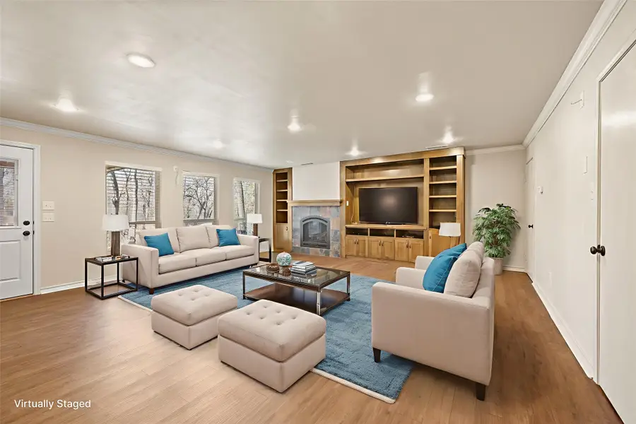 2800 Idlecreek Drive, Dalworthington Gardens, TX 76016 - #2