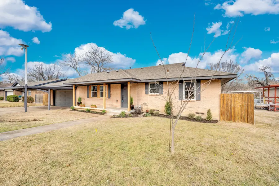 203 W Avenue K, Midlothian, TX 76065 - #2