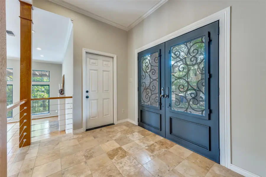 9126 Cochran Heights Drive, Dallas, TX 75220 - #2