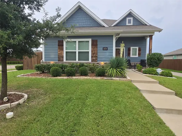 2828 Journey Lane, Forney, TX 75126