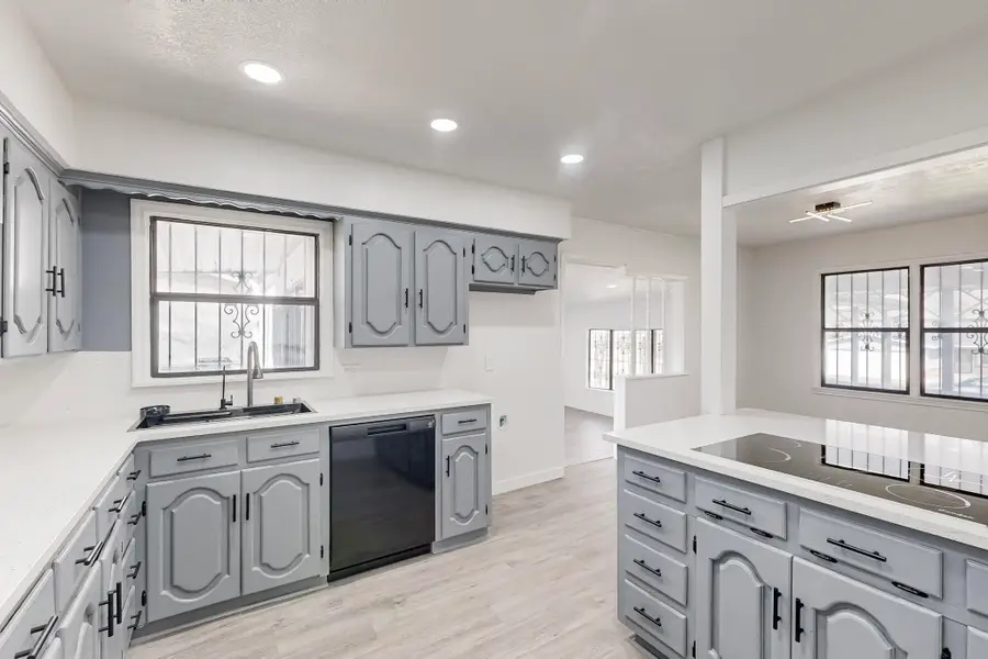 4109 Fortune Lane, Dallas, TX 75216 - #2