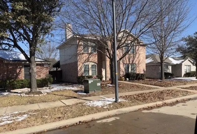 2549 Pilgrim Rest Drive, Dallas, TX 75237 - Image #2