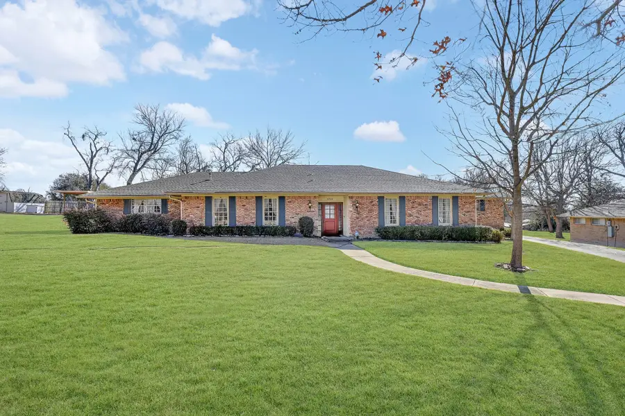 1506 Ross Avenue, Carrollton, TX 75006 - Image #2