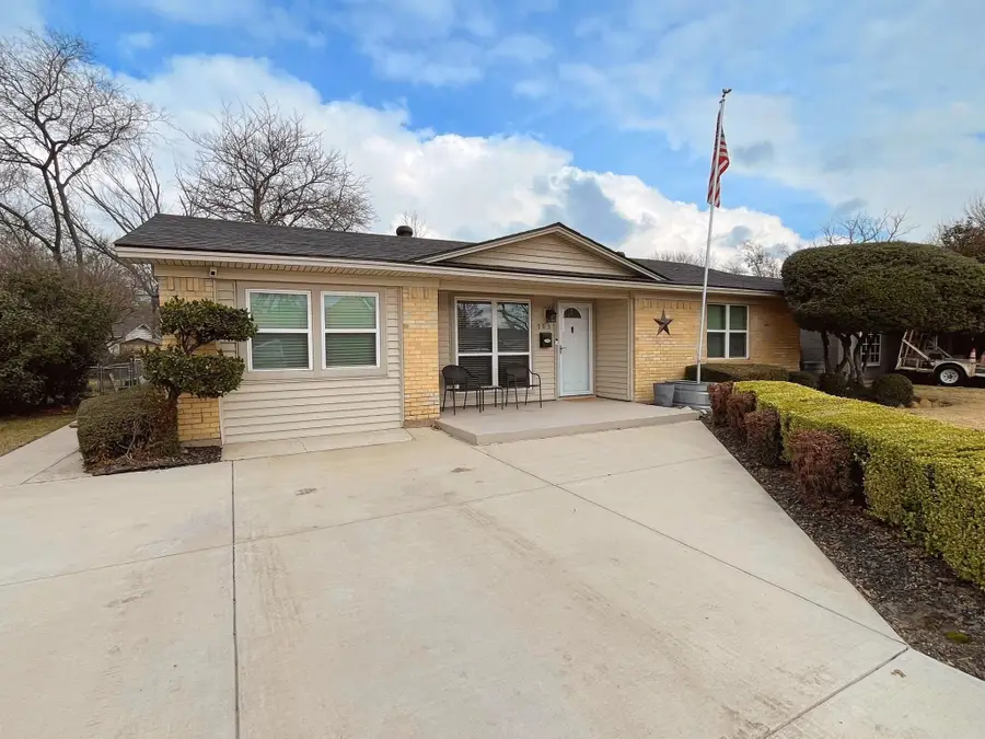 905 Miranda Drive, Mesquite, TX 75149 - #2