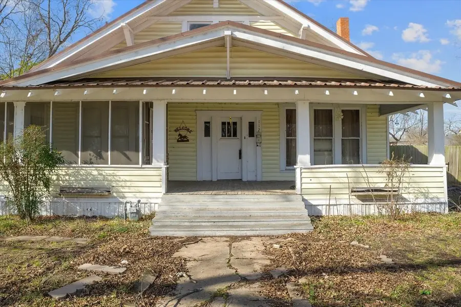 112 S Bonner Avenue, Kerens, TX 75144 - #3