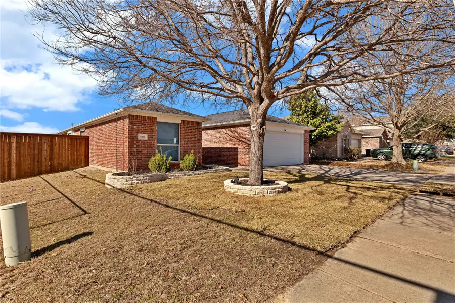 8201 Steel Dust Drive, Fort Worth, TX 76179 - Image #2